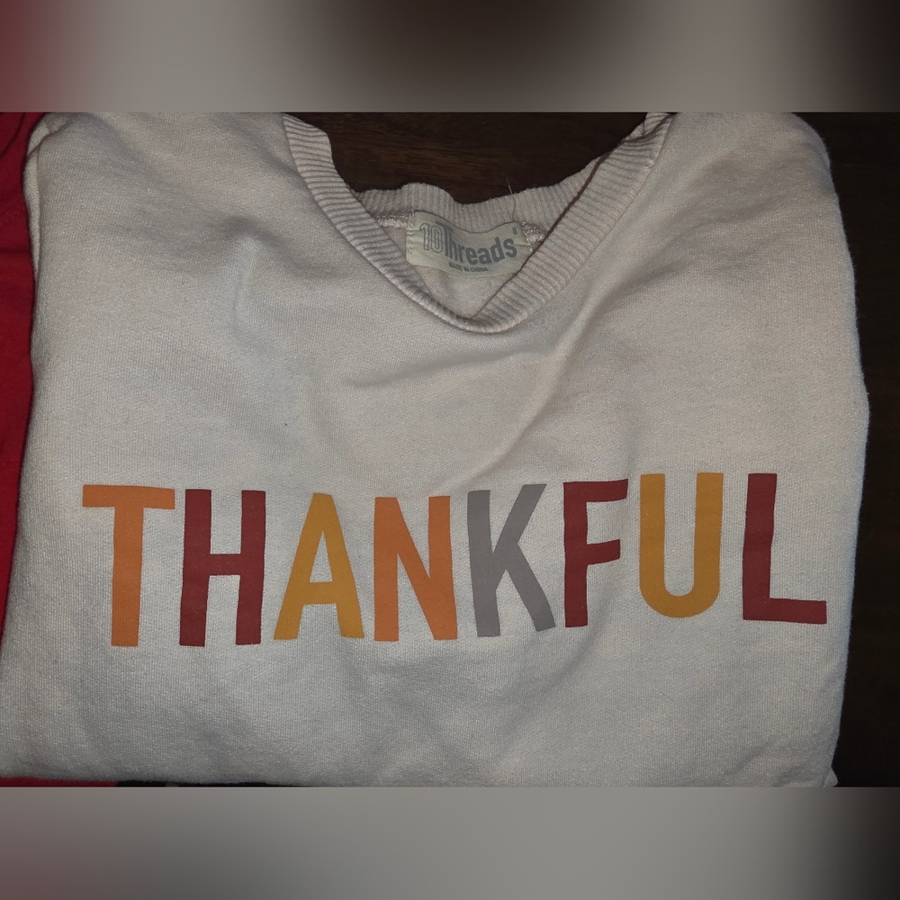 10 Threads Thankful Graphic Sweatshirt Girls Size 8 Like New